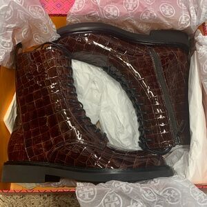 Not for sale.extra pics for buyer